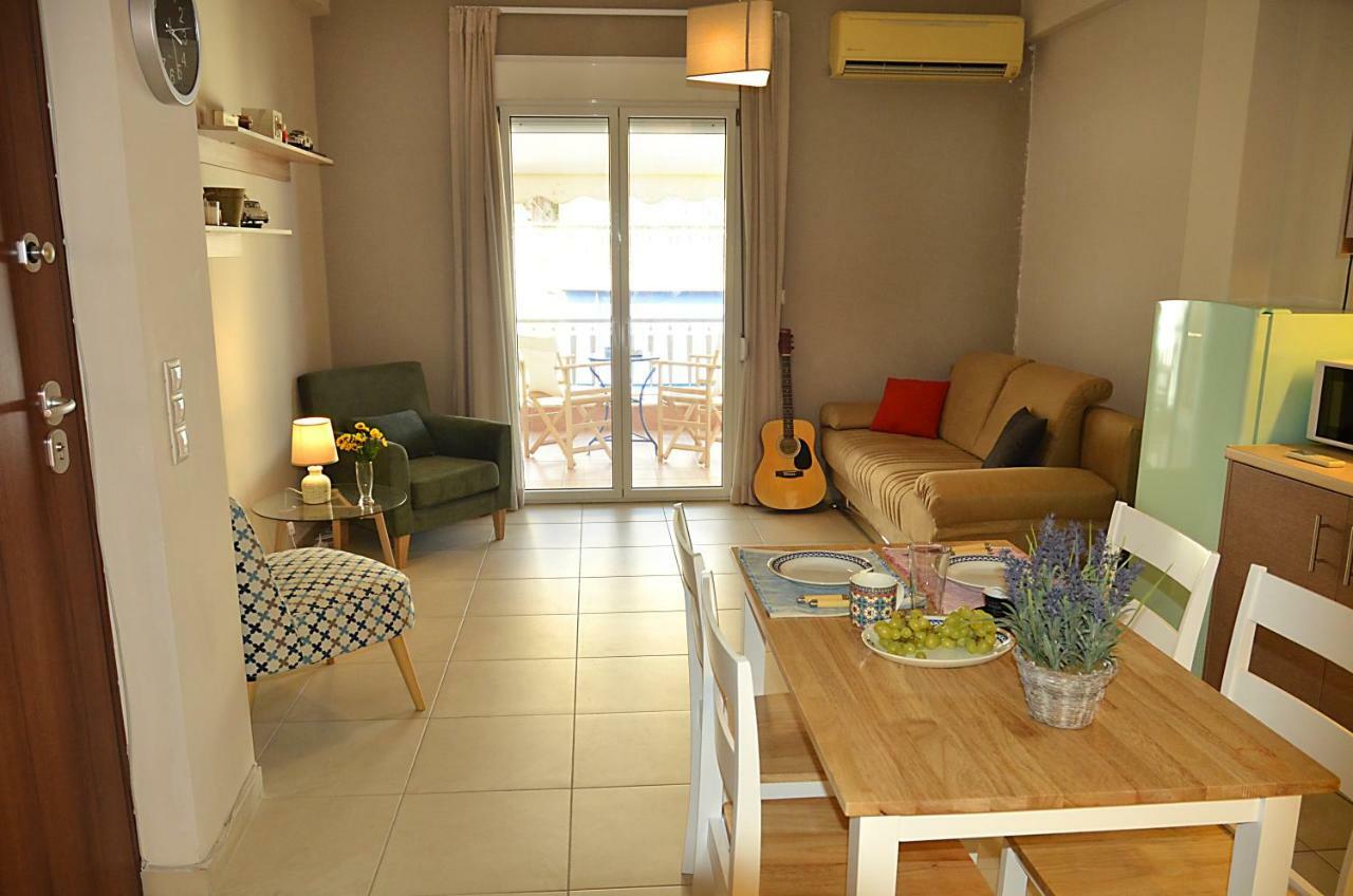 Just 9 Min From Acropolis Apartment Athens Luaran gambar