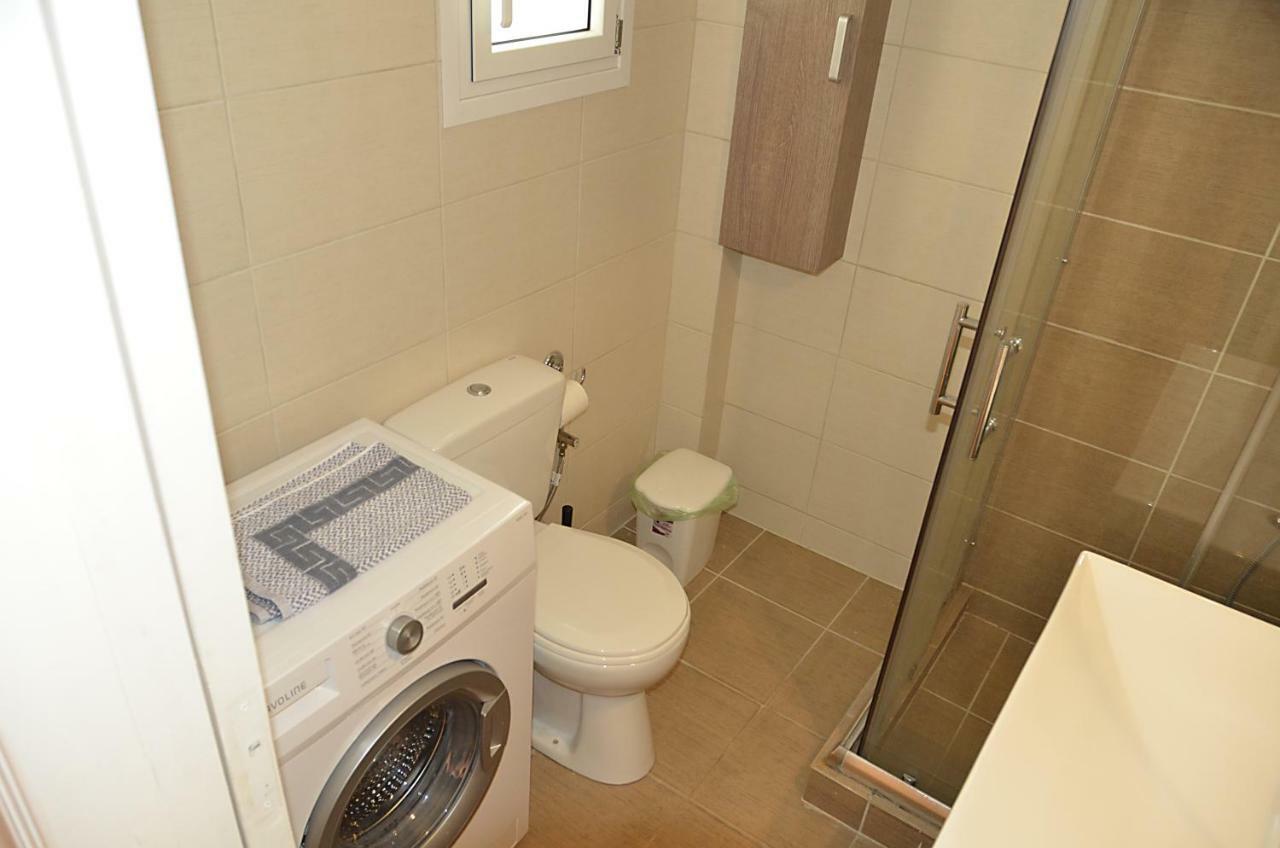 Just 9 Min From Acropolis Apartment Athens Luaran gambar