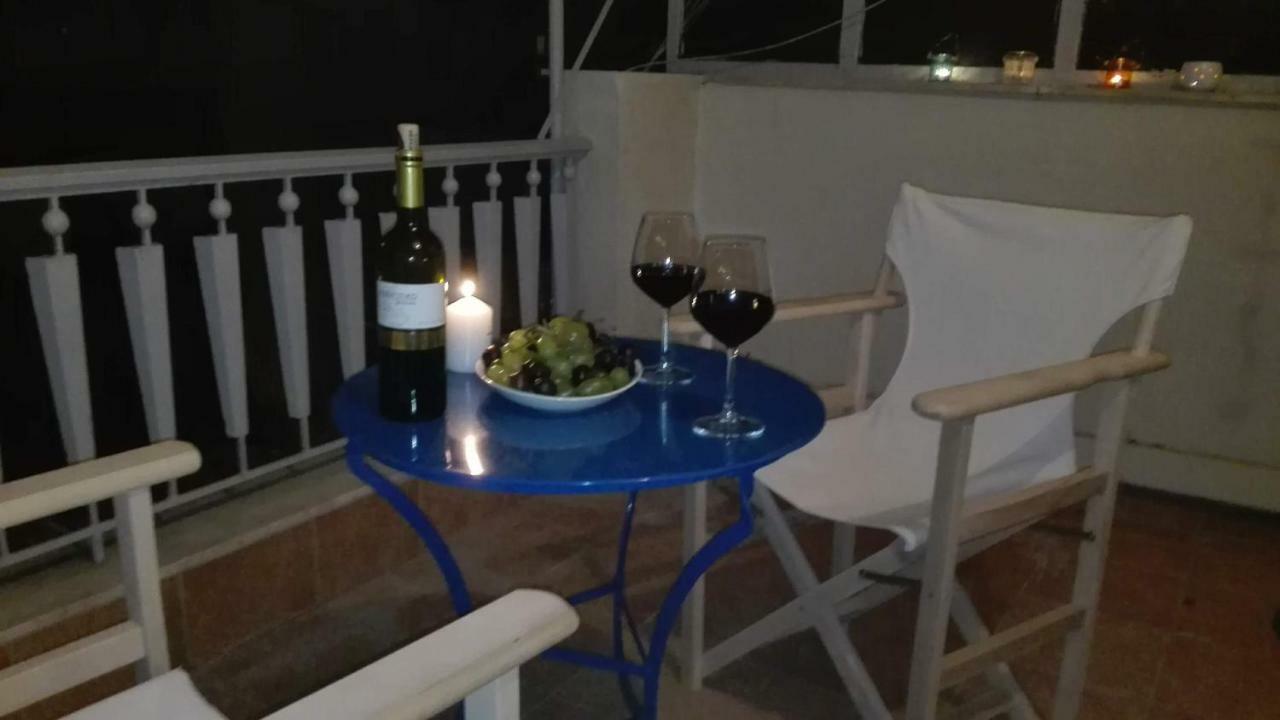 Just 9 Min From Acropolis Apartment Athens Luaran gambar