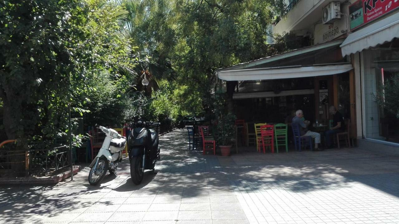 Just 9 Min From Acropolis Apartment Athens Luaran gambar