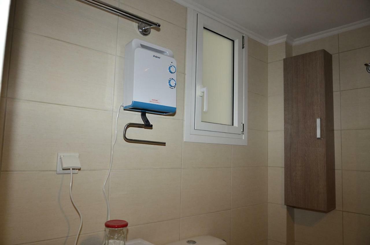 Just 9 Min From Acropolis Apartment Athens Luaran gambar